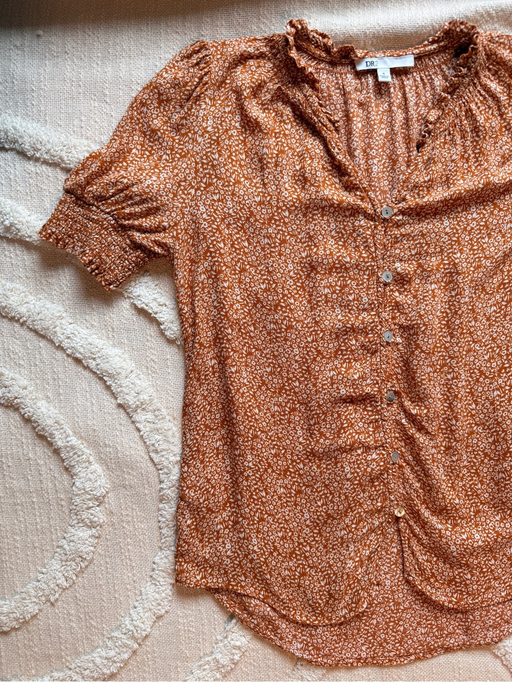 DR2 Warm Orange Lightweight Button-Up Puff Sleeve Blouse